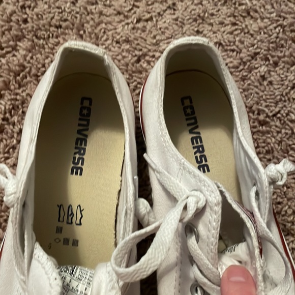 Converse Chuck Taylor All Stars size 5 - Picture 8 of 11